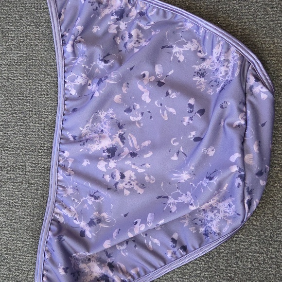 Vanity Fair Illumination String Bikini Panties Set Of 2 Size 7 L - Picture 5 of 5